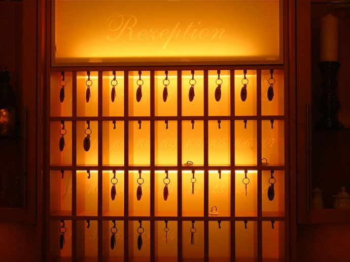 Rezeption: Einchecken und wohlfühlen im Hotel Sterkel in Rödermark (Urberach)